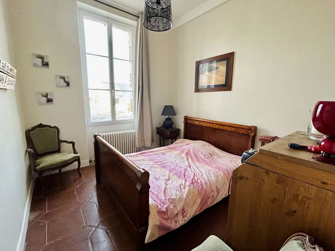 Maison à OUZOUER-LE-MARCHE