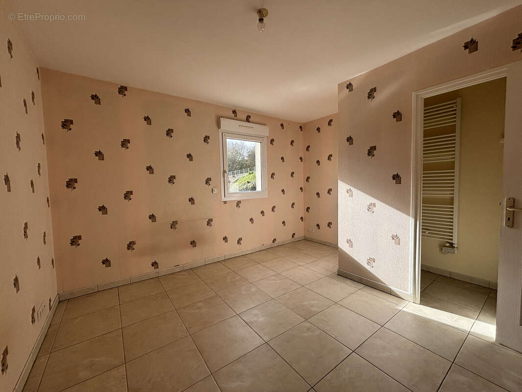 Maison à SAINT-COME-DE-FRESNE