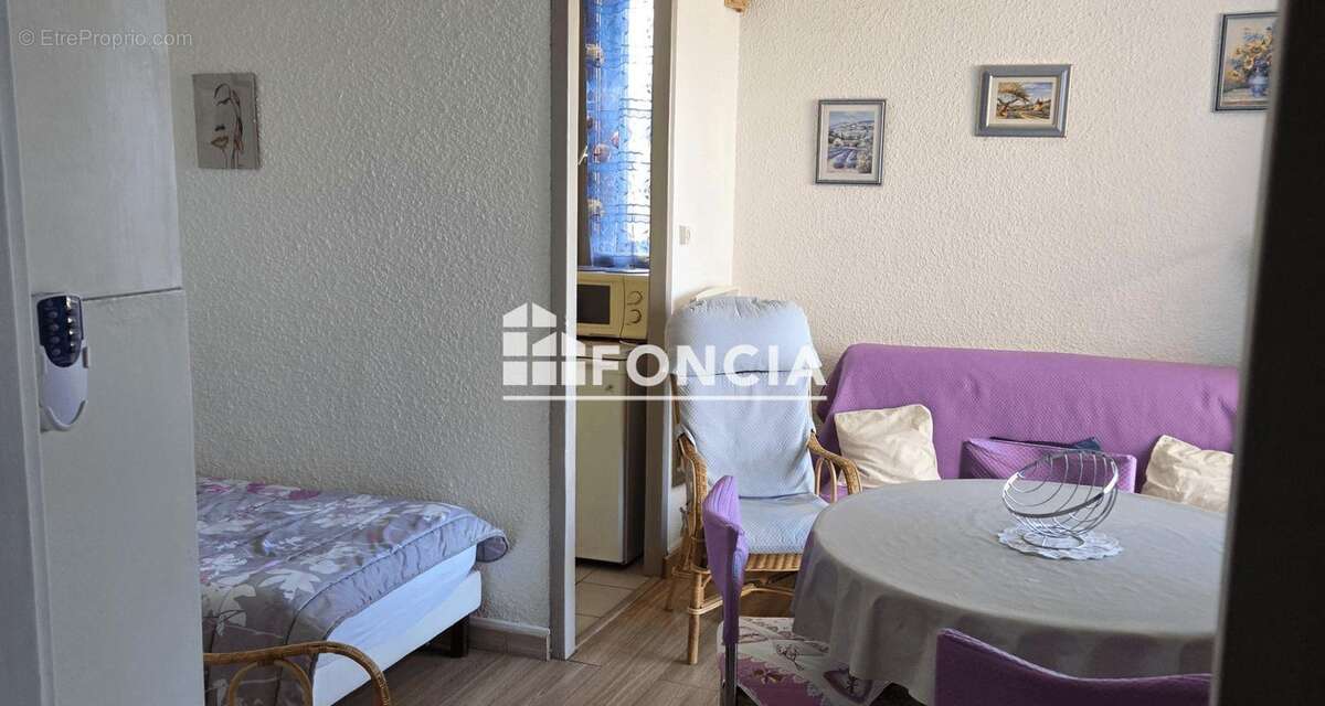 Appartement à GREOUX-LES-BAINS