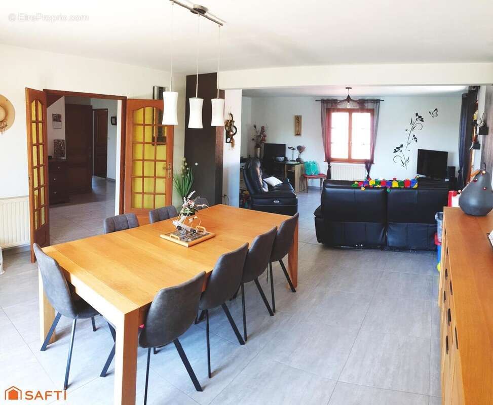 Maison 169 m² à Melincourt  - photo 3