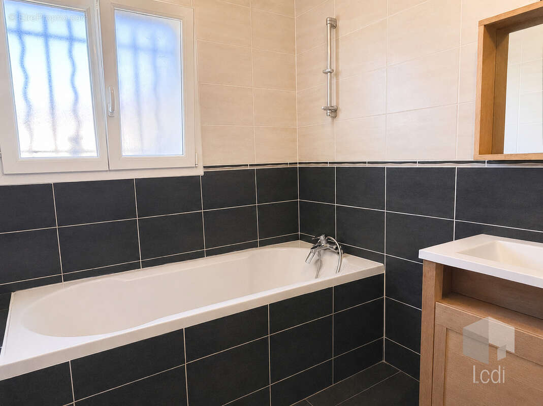 Saint-gervais-sur-roubion, maison de 127 m2 - photo 11