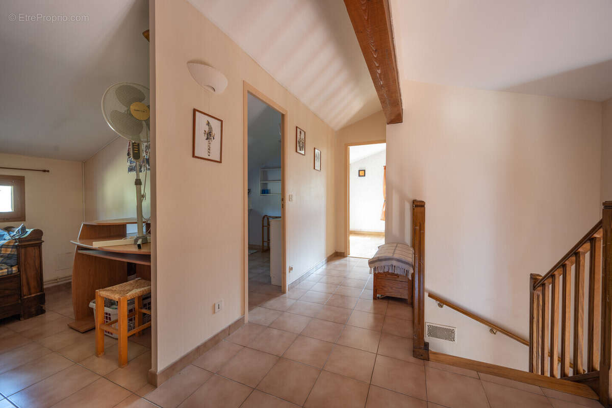 Maison 161 m² à Beaucaire  - photo 114