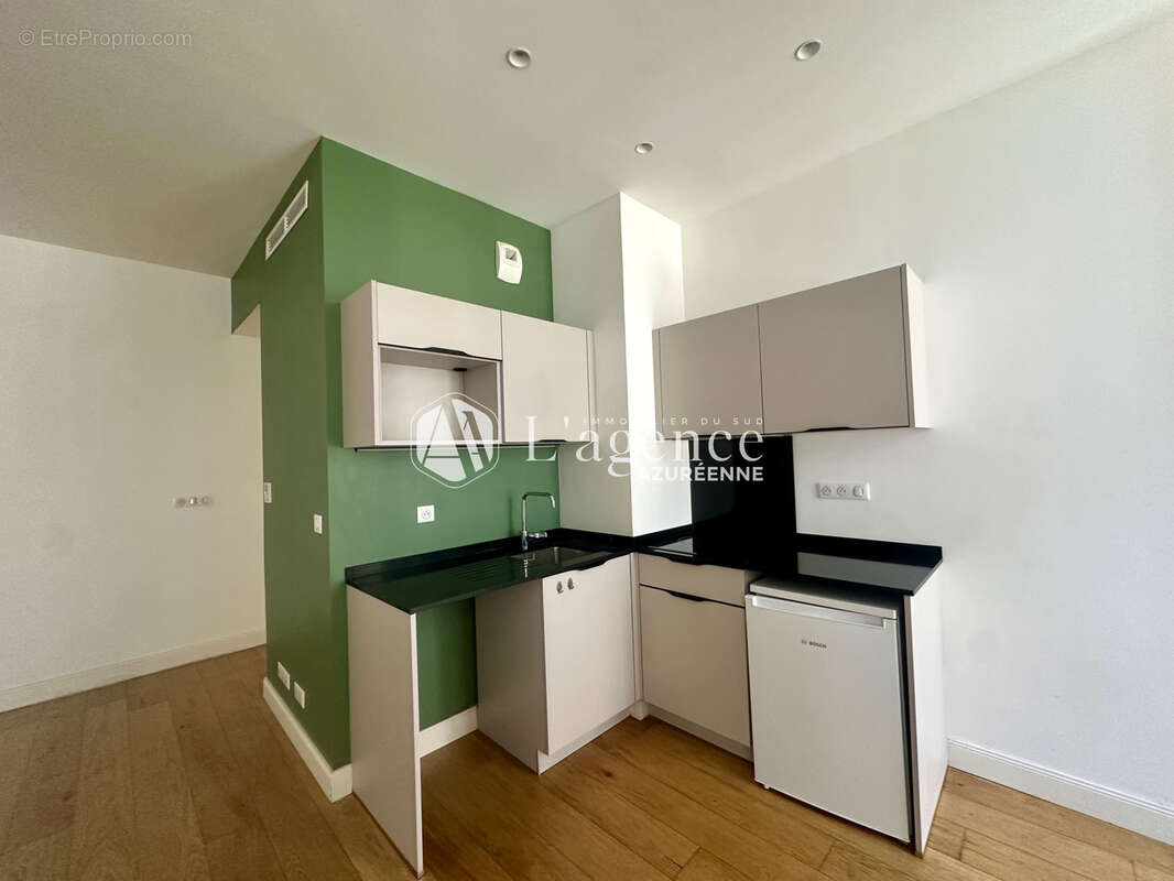Centre - superbe appartement 2 pièces parfait état - photo 3