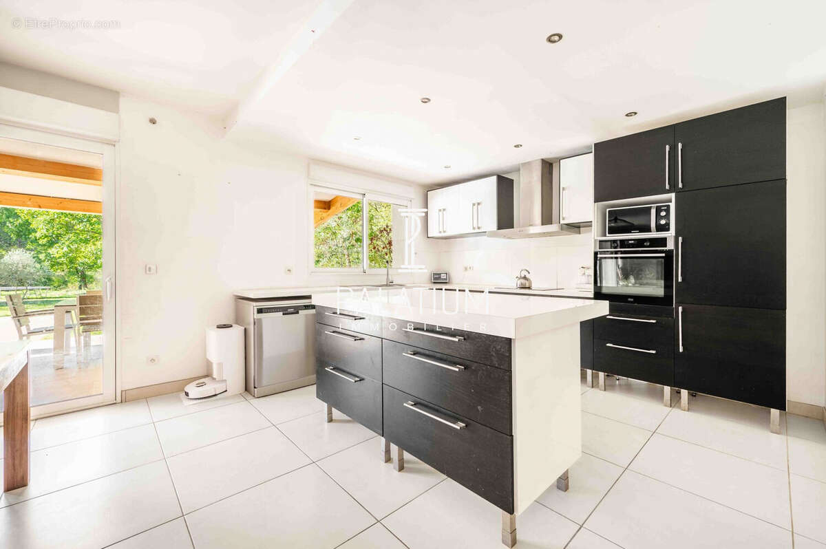 Maison à PIERREVERT