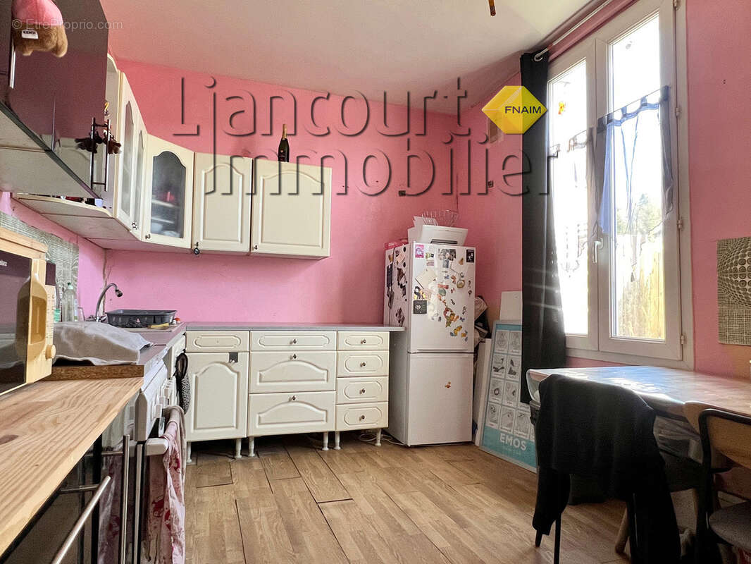Maison à LIANCOURT