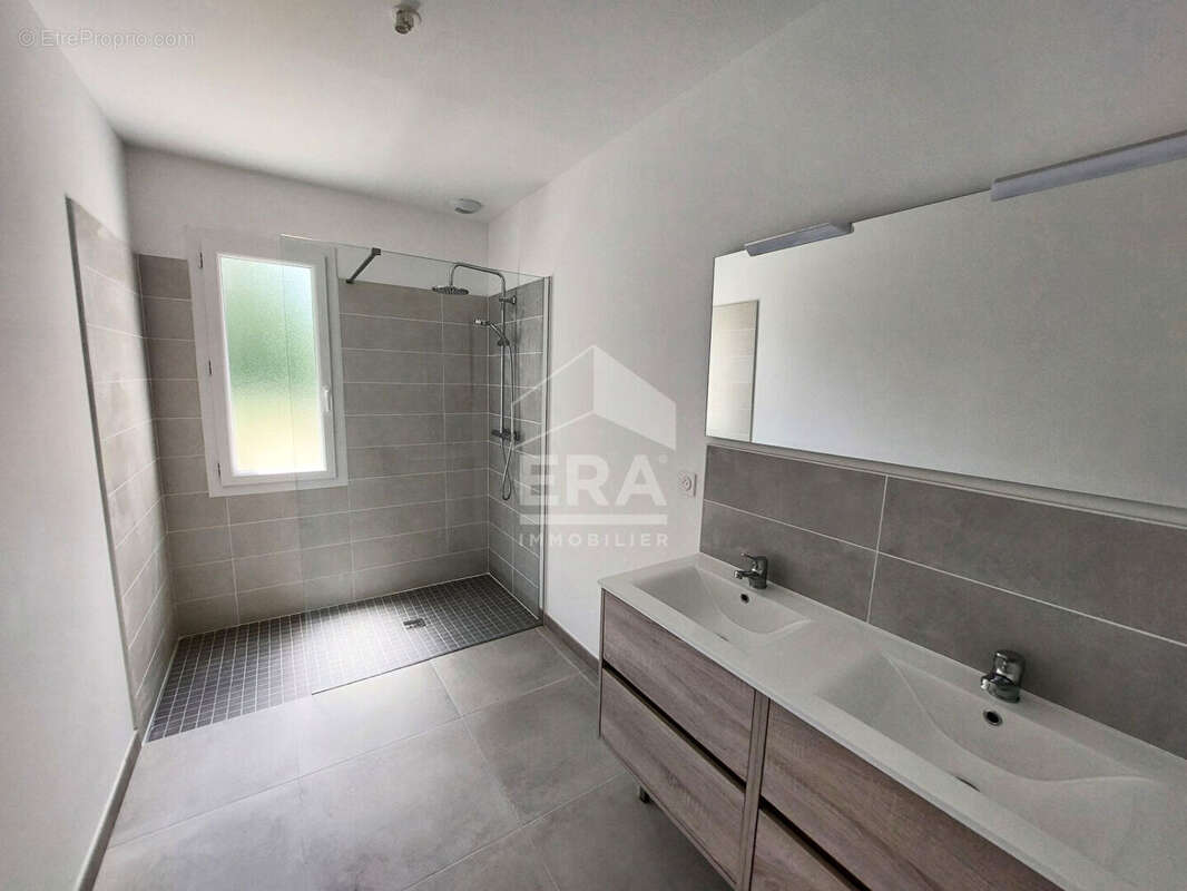 Maison contemporaine de plain-pied dans un cadre paisible - 4 min du centre-ville - photo 4
