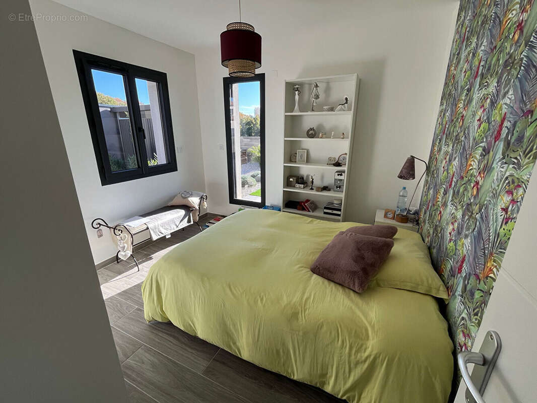 Villa contemporaine récente avec Piscine et vue - photo 13
