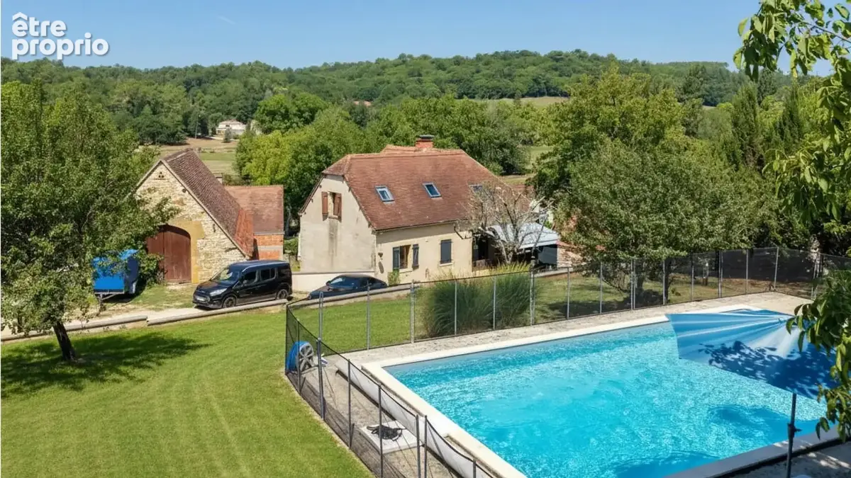 Maison à GOURDON