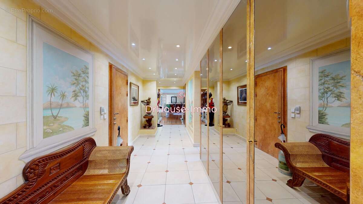 Appartement 173 m² à Enghien-Les-Bains  - photo 15
