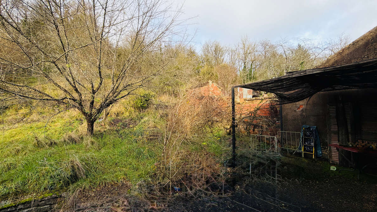 Maison de charme 75m2 avec dalle de Bourgogne et vaste garage - photo 9