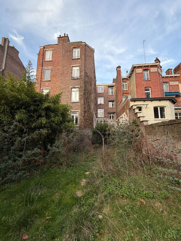 Appartement à LA MADELEINE