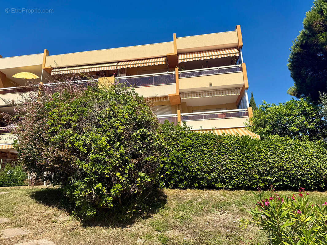 Appartement à VILLENEUVE-LOUBET