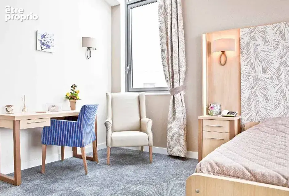 INVESTISSEMENT LOCATIF  Lamontjoie  Résidence EHPAD Louis IX - 7,13% de rentabilité - photo 3
