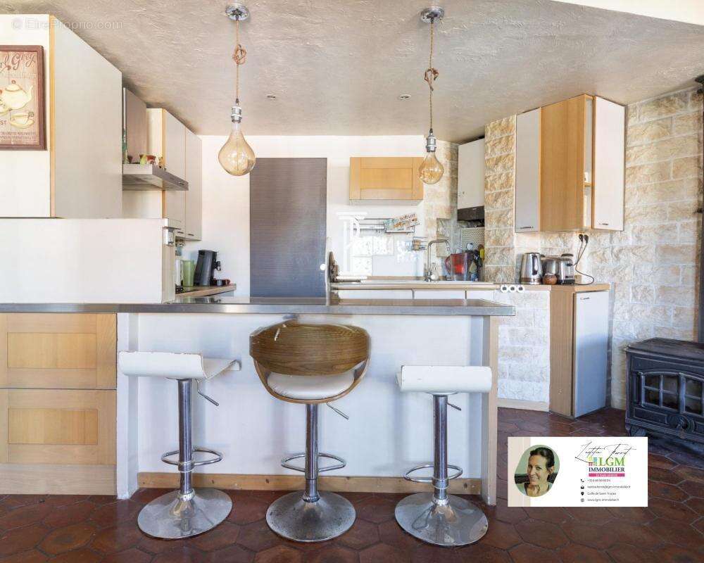 Appartement à GRIMAUD