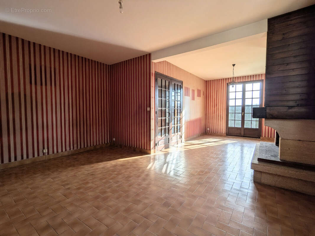 Maison à LUC-SUR-MER