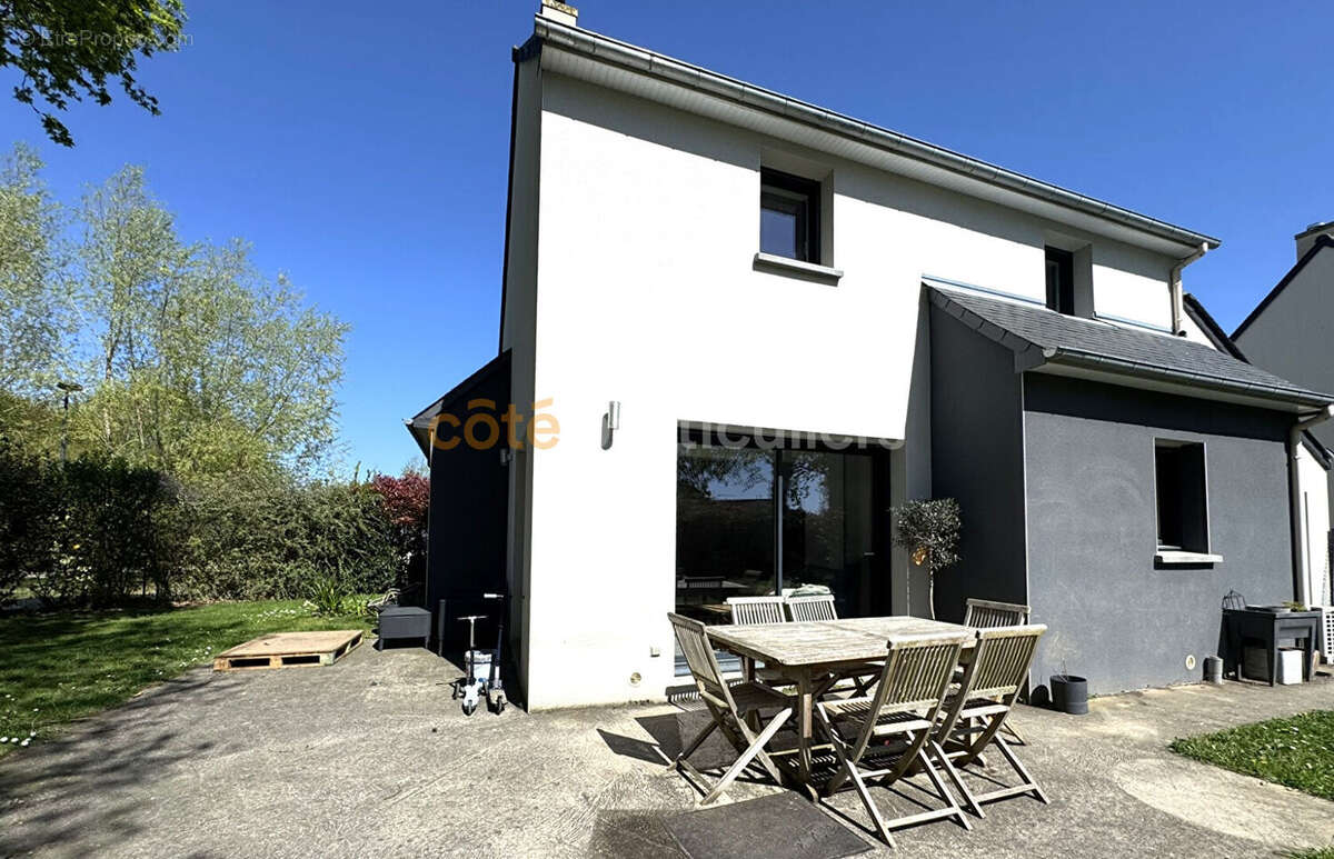 Maison à LA GOUESNIERE