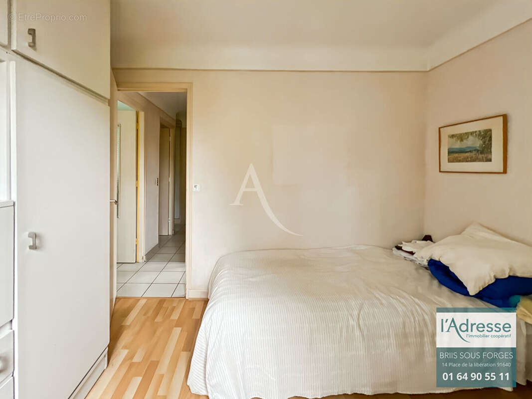 Maison à FONTENAY-LES-BRIIS