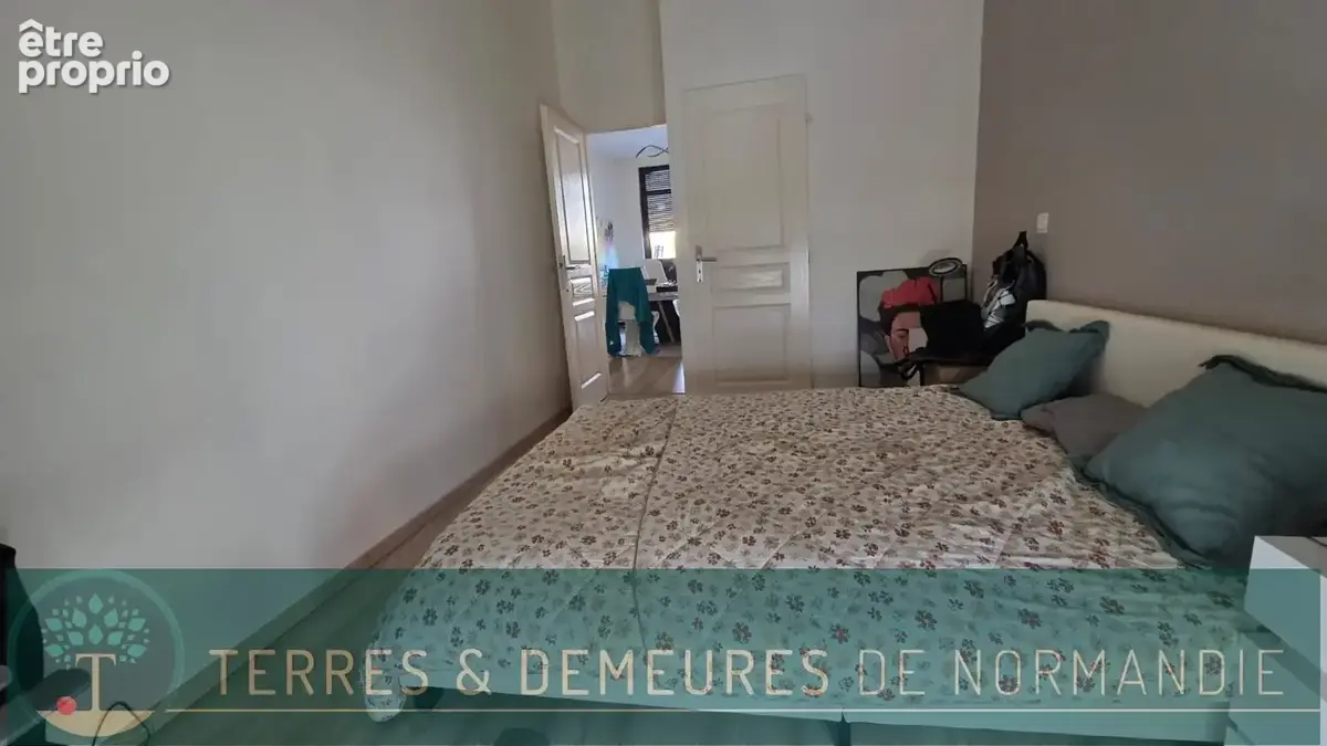 Appartement moderne de 108 m² et 3 chambres au 1er étage d'un immeuble rénové quartier Hopital de DIEPPE (76) - photo 4