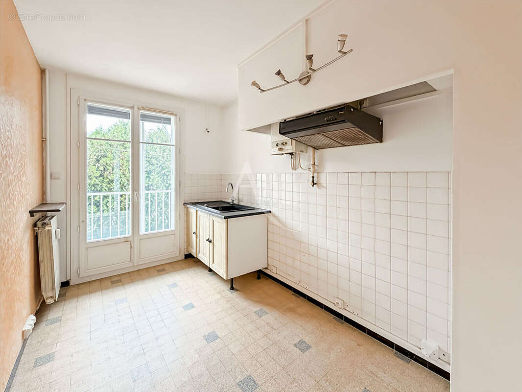 Appartement à MARSEILLE-12E