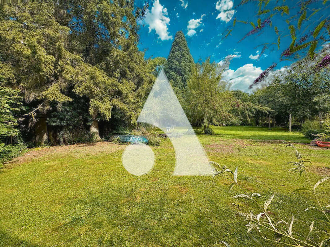 Maison à MONCHAUX-SUR-ECAILLON