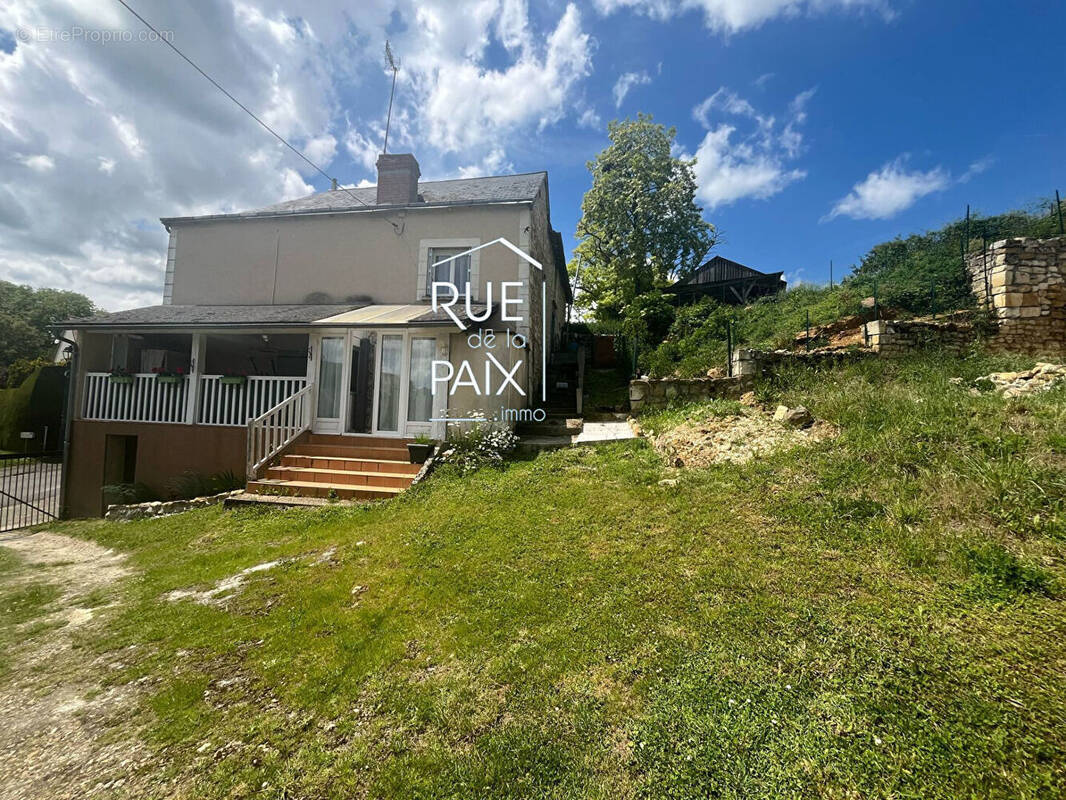 Maison à VAUX-SUR-VIENNE