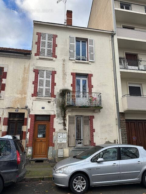 Maison à VICHY
