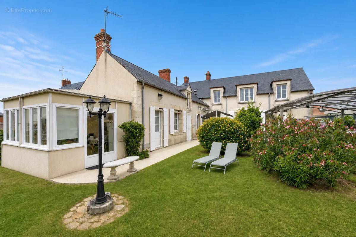 Maison à CHECY