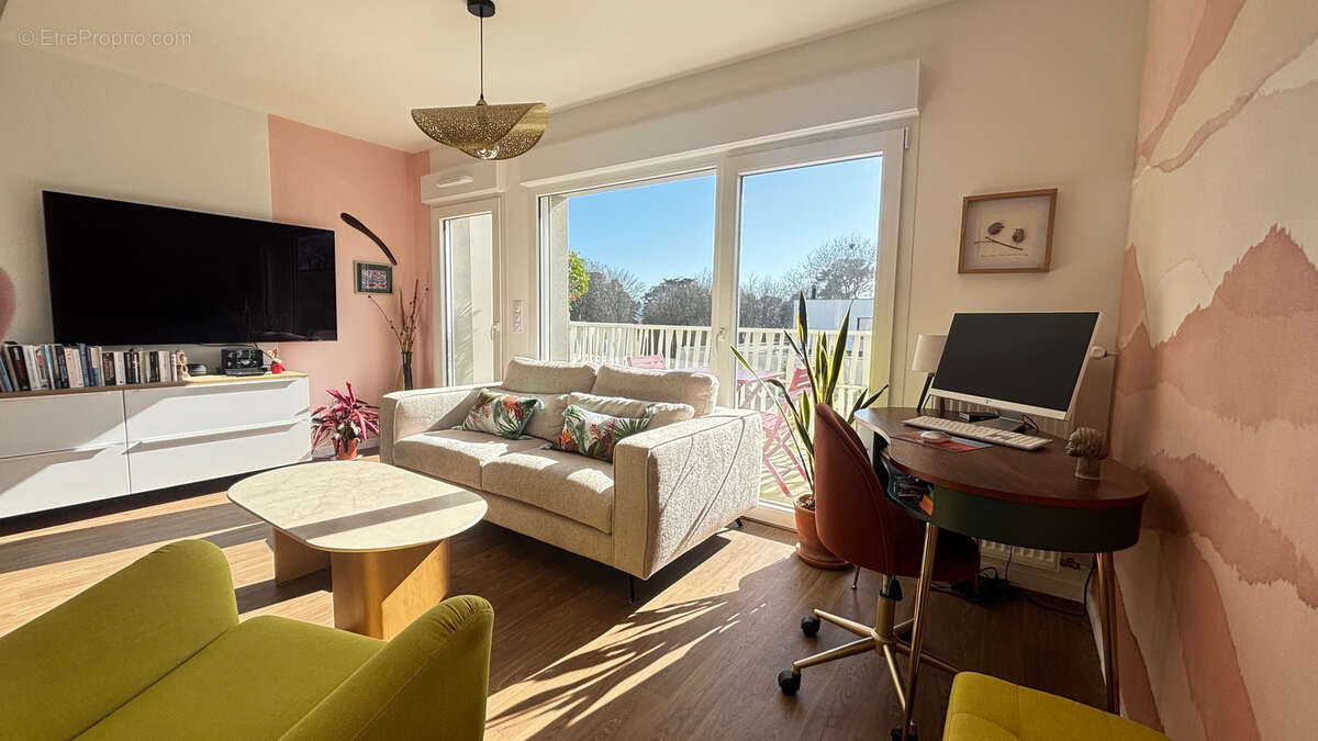 Appartement à LE RELECQ-KERHUON