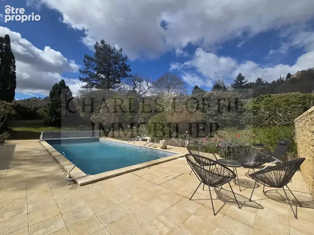 Elegante maison en pierre à Prayssac avec piscine sur terrain de 4400 m2 - photo 12