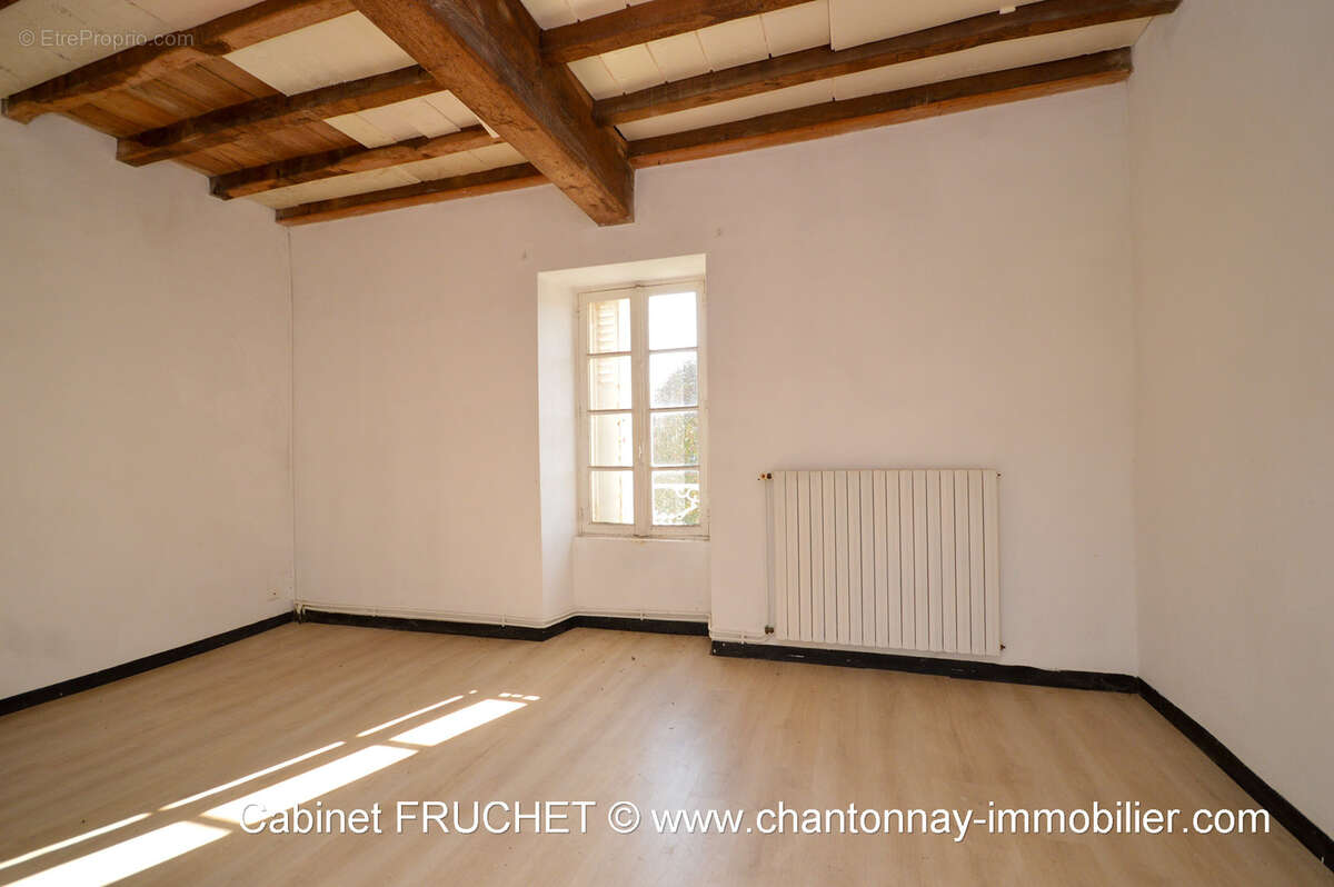 Maison à CHANTONNAY