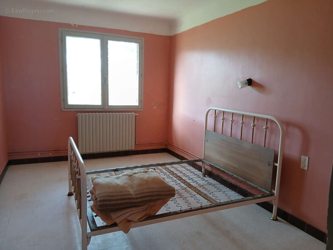 Maison à SAINT-CHRISTOL-LES-ALES