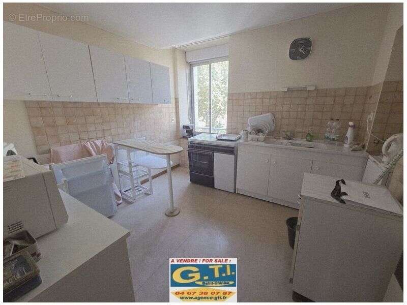 Appartement à SAINT-CHINIAN