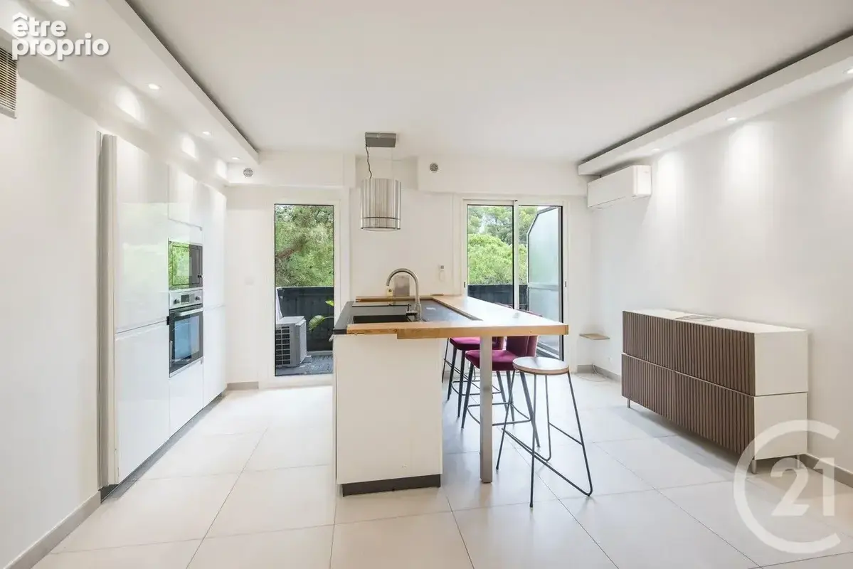Appartement à LE CANNET