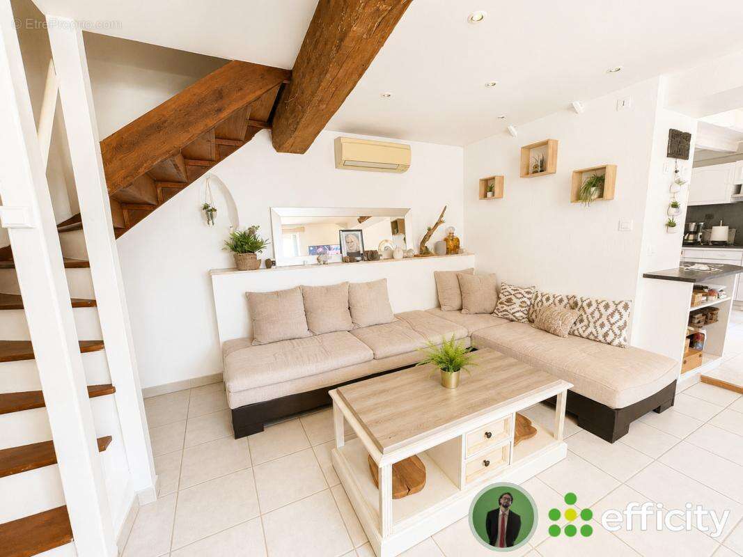 Maison 150 m² à Chaneins  - photo 7