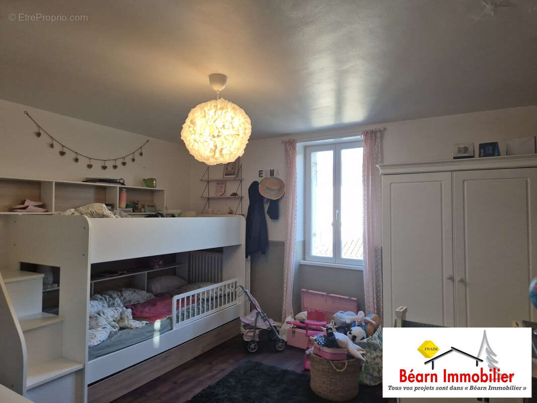 Maison à L'HOPITAL-D'ORION