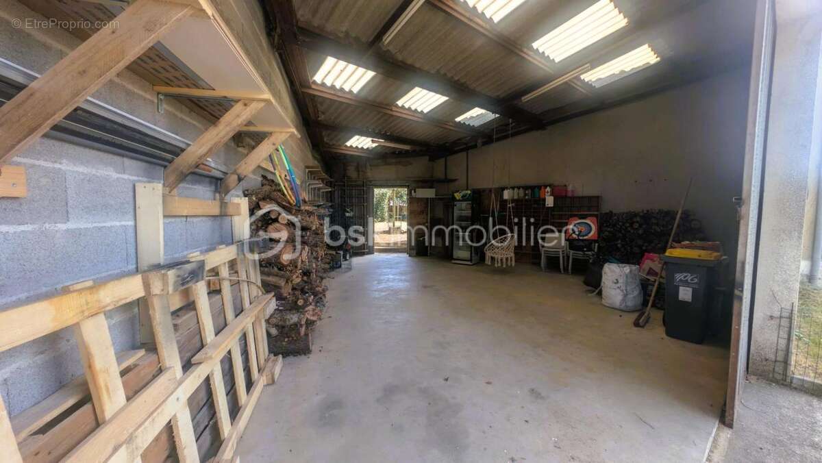 Maison 2 chambres avec garage, hangar (idéal pour un camping-car ou un artisan) et terrain – Parthenay - photo 19