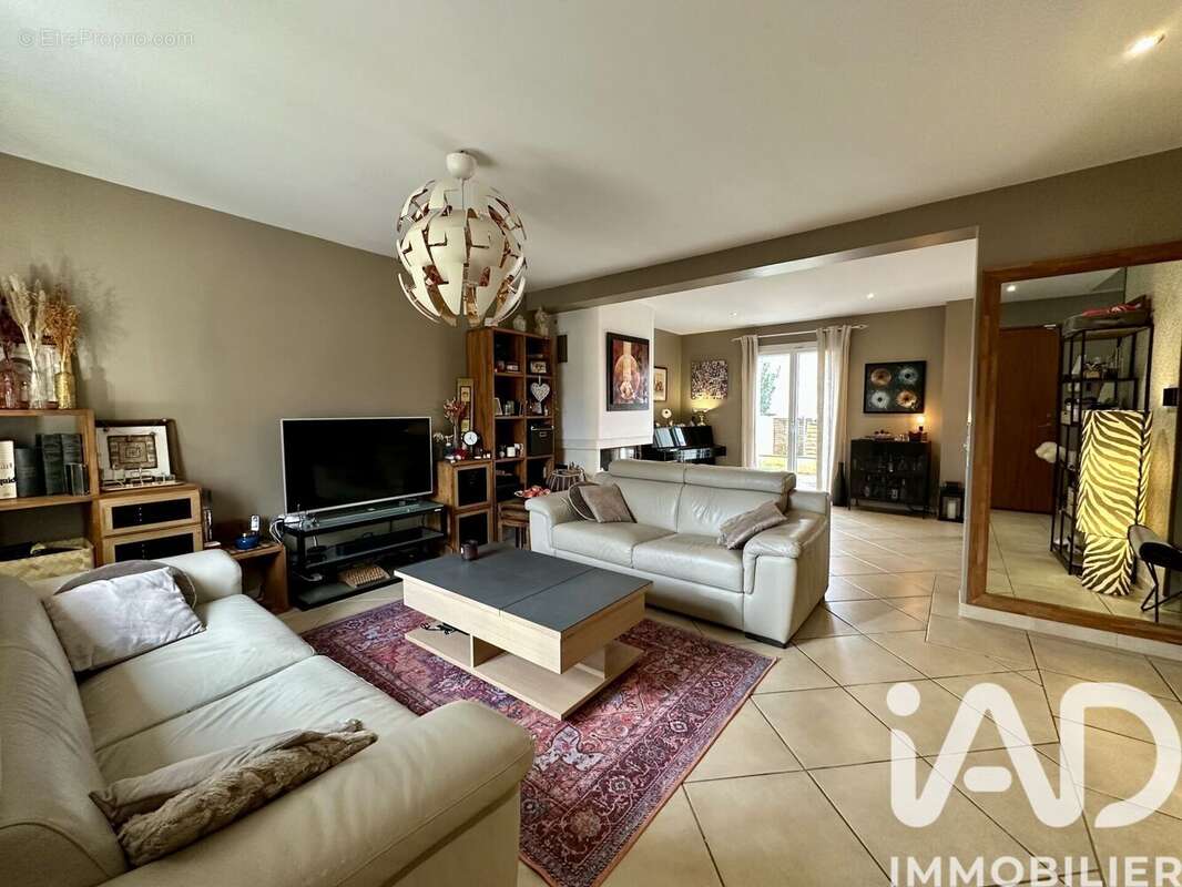 Photo 3 - Maison à LIMEIL-BREVANNES