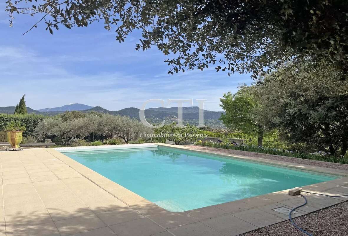 Maison à VAISON-LA-ROMAINE