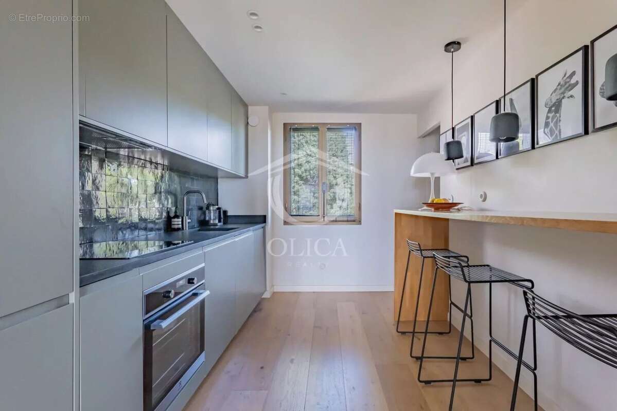 Appartement à VILLENEUVE-LOUBET