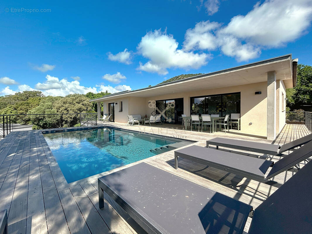 Maison à PORTO-VECCHIO