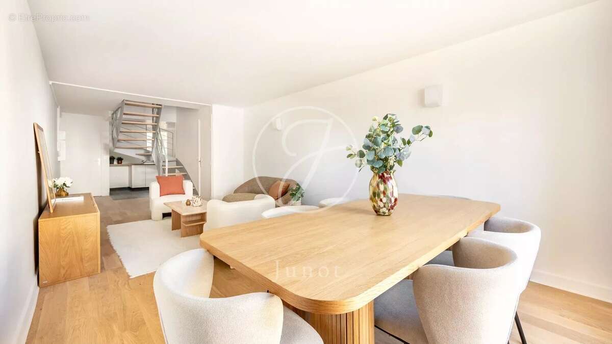 Appartement à PARIS-4E