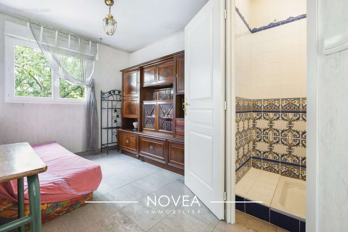 Maison à VILLEURBANNE