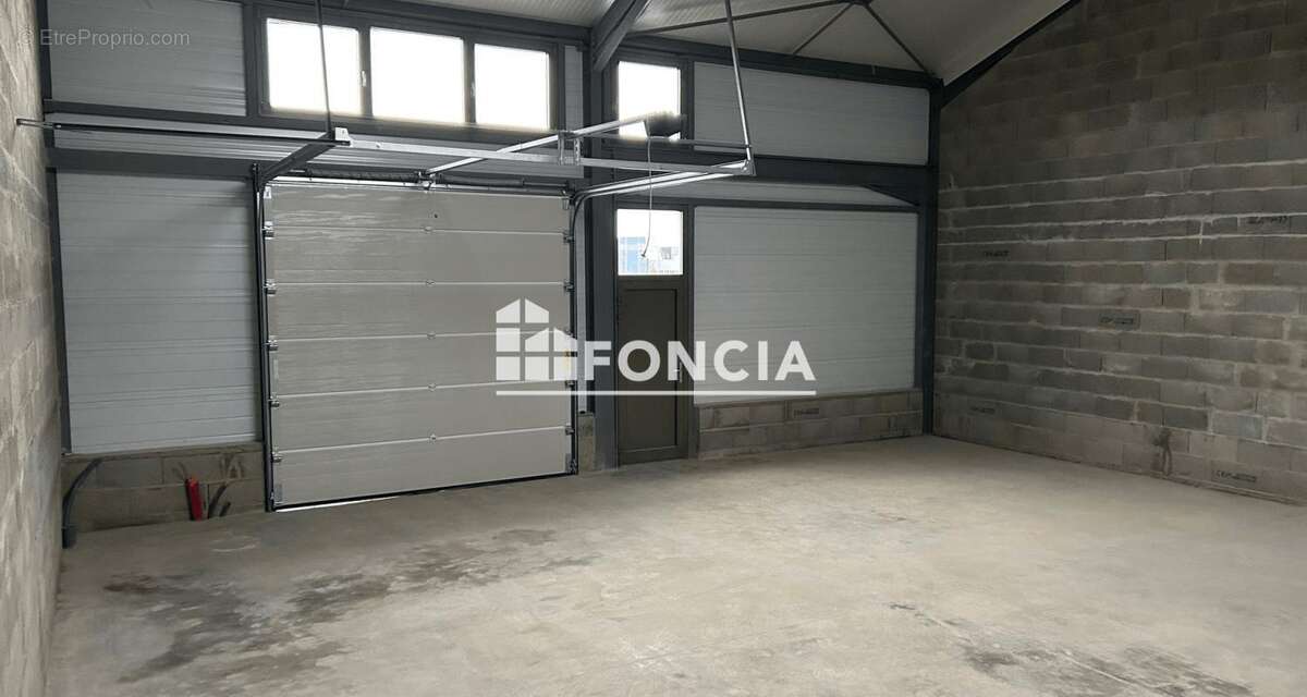 Commerce à CIVRIEUX