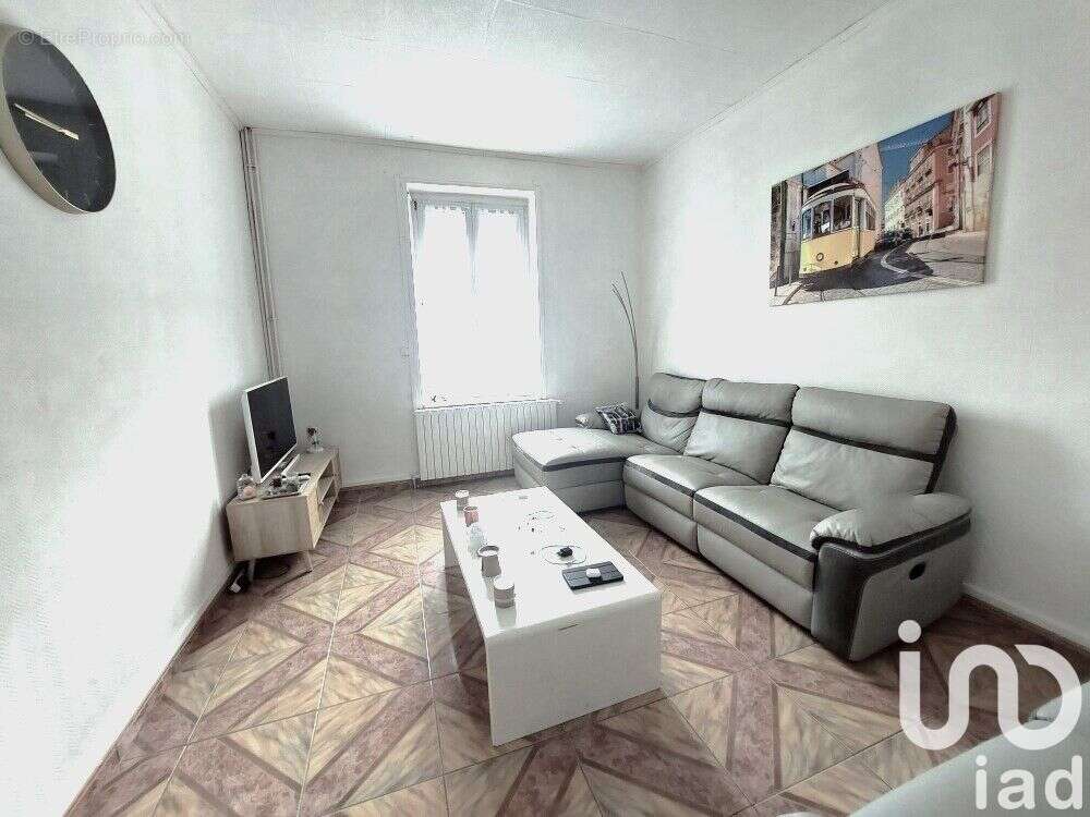 Photo 2 - Maison à AUBOUE