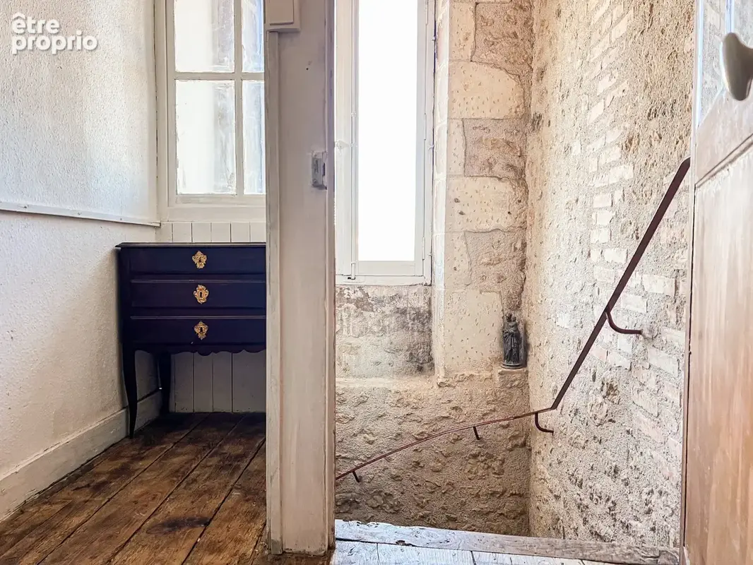 Poitiers notre-dame maison de caractere + maison annexe et jardin - baisse de prix - photo 6