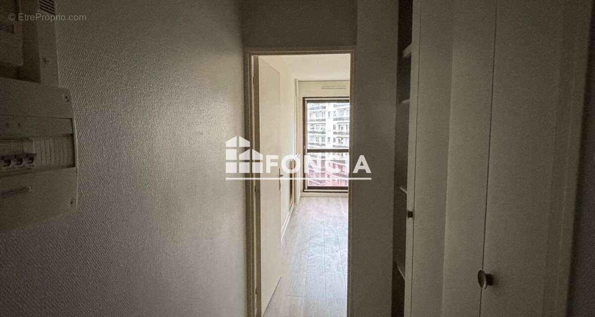 Appartement à PARIS-15E