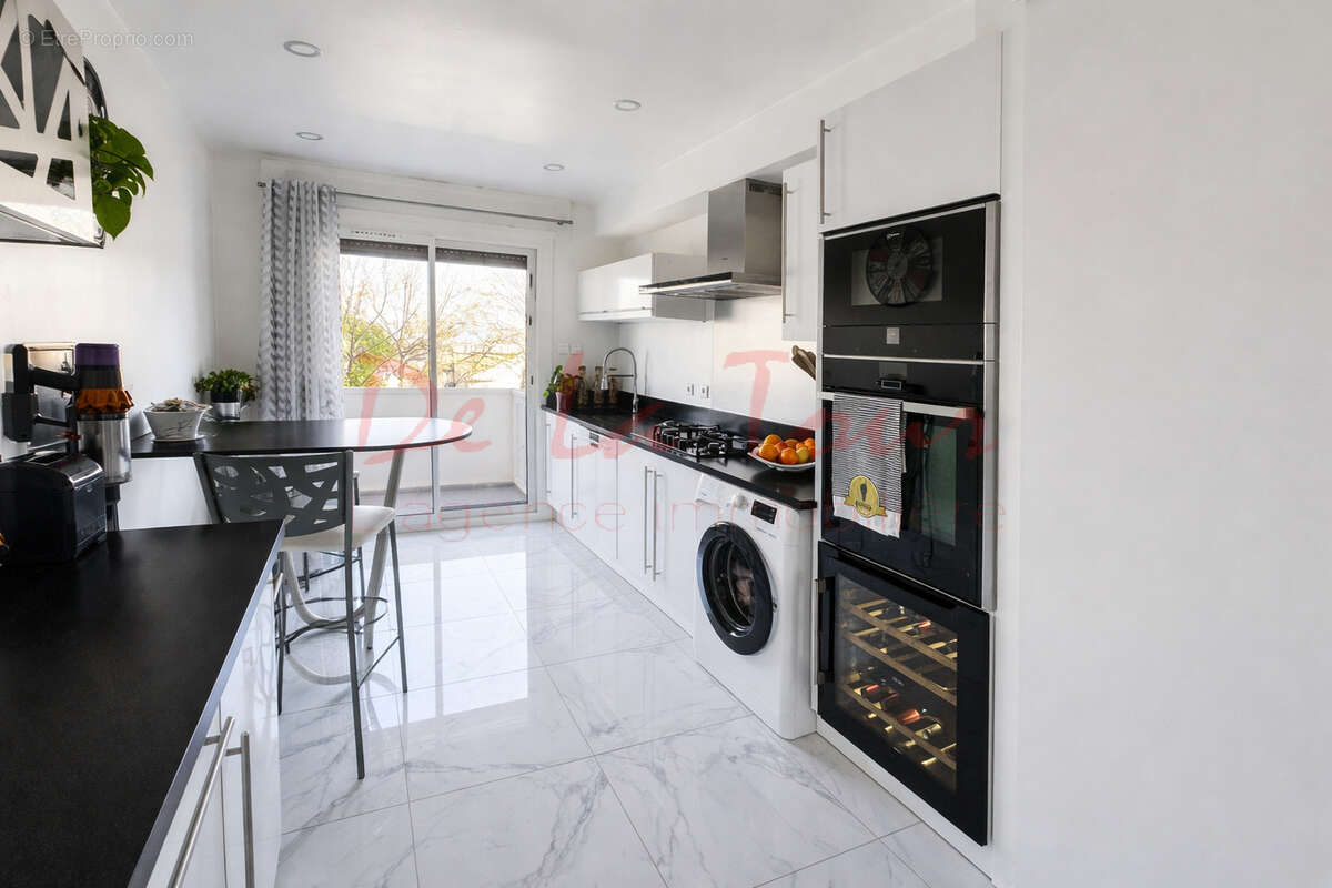 Appartement à MARSEILLE-12E