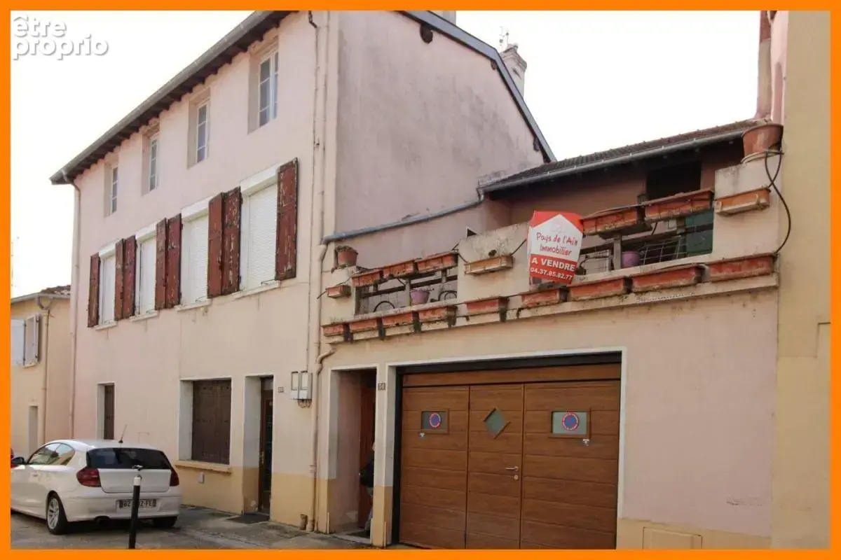 Maison 139 m² à Montluel  - photo 2