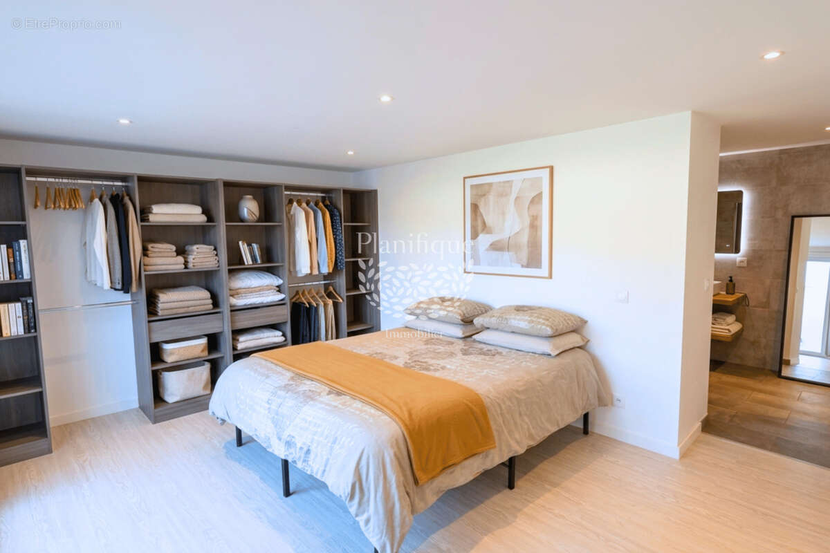 Appartement à REIGNIER