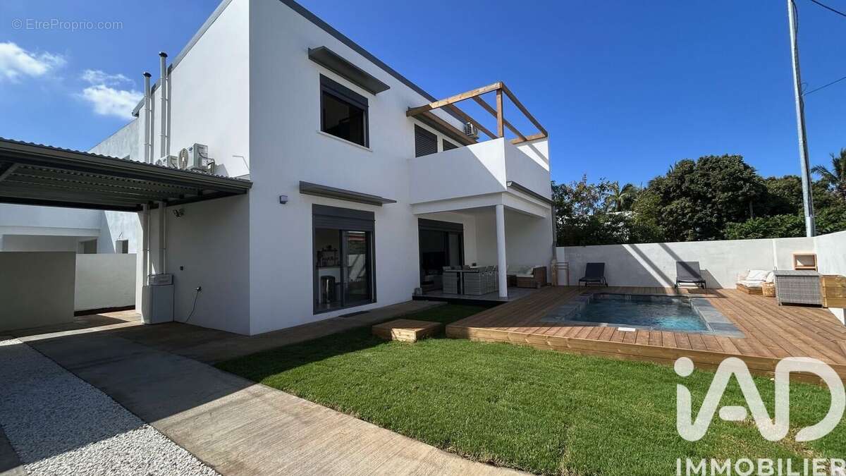 Photo 3 - Maison à LE TAMPON